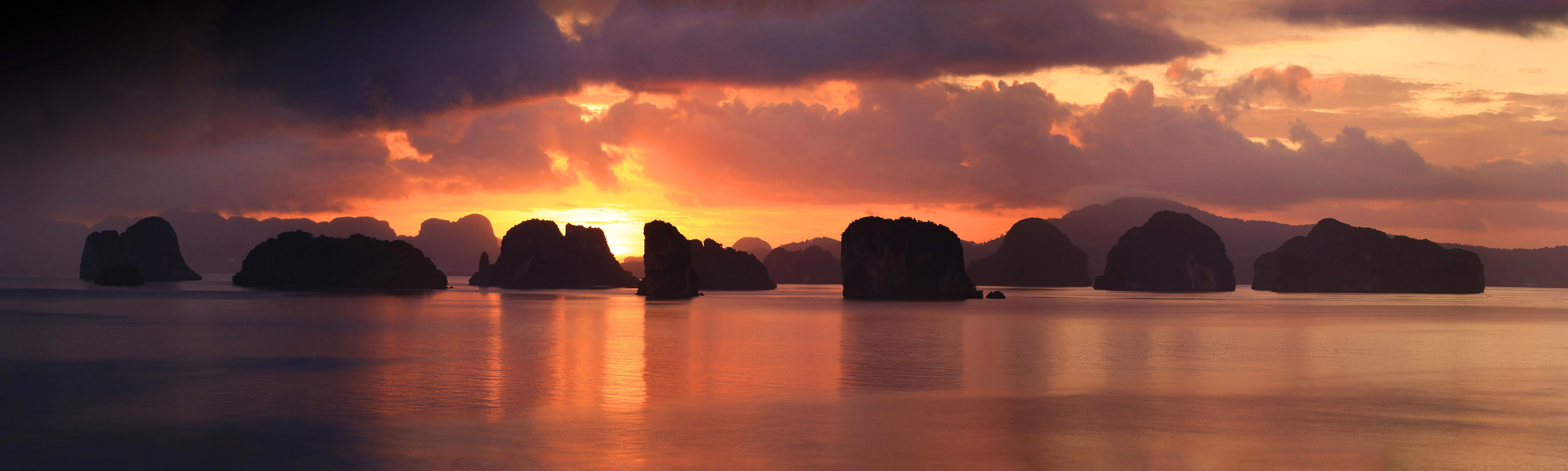 Sunrise at Phang Nga